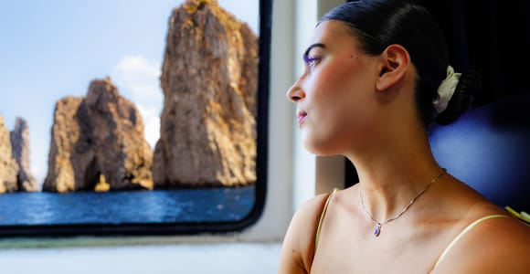 Naples: Capri Hydrofoil, Island Boat Tour and Free Time