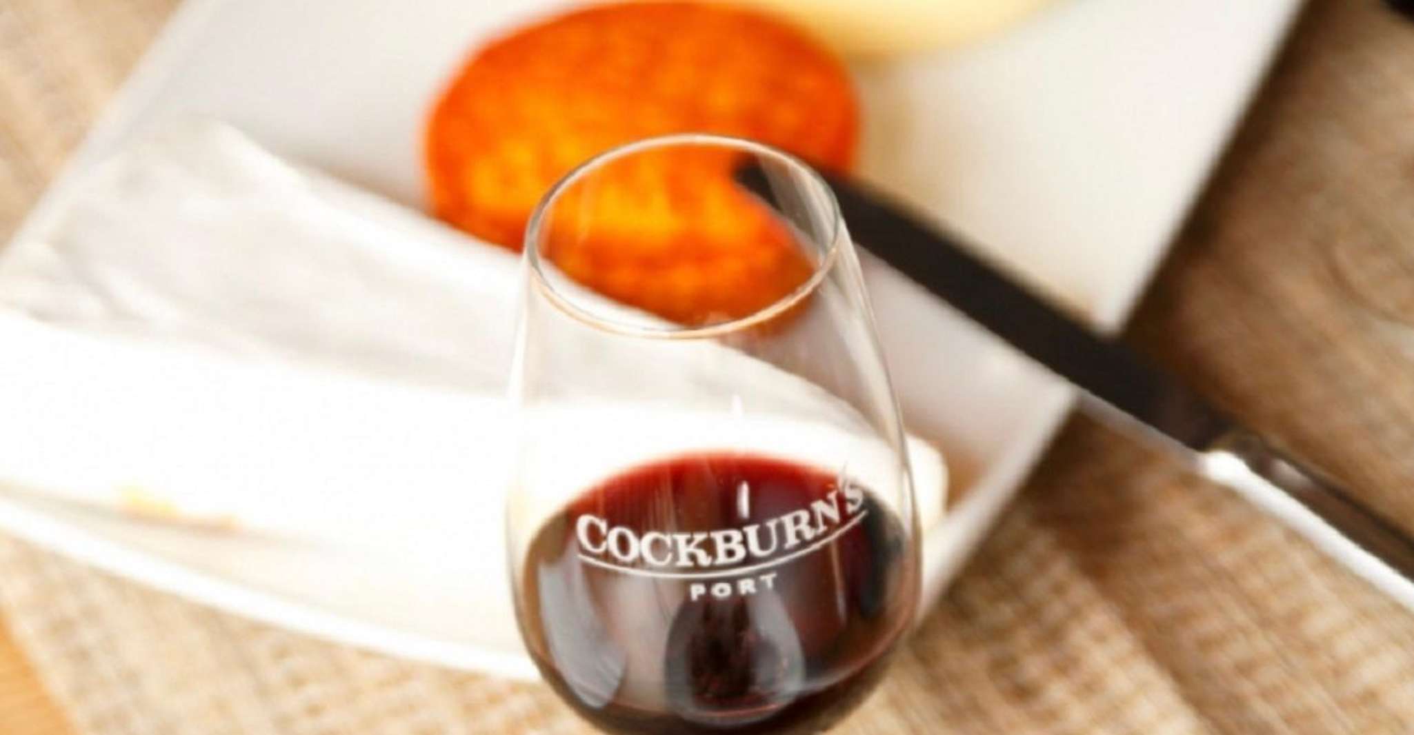 Cadena de Cockburn, visita y degustación de vinos - Housity