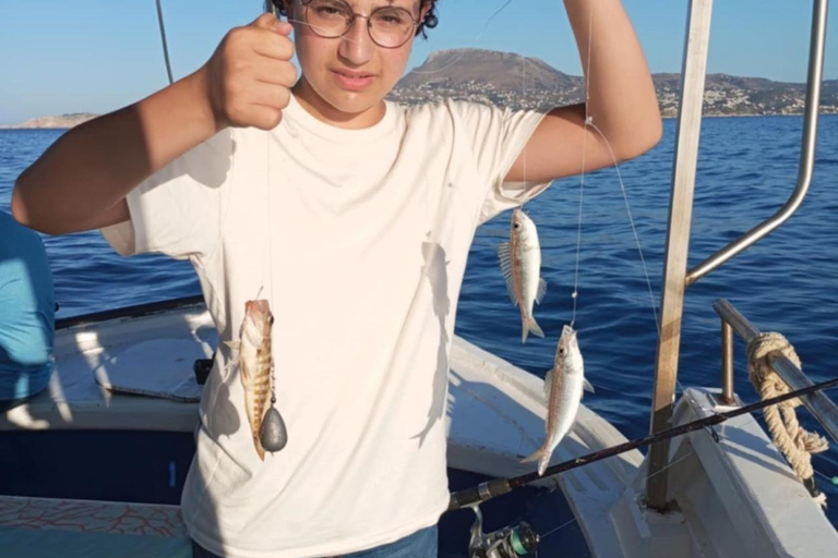 Chania: Angelausflug mit Frühstück und SchwimmenChania: Fischerbootfahrt mit Frühstück und Bademöglichkeit