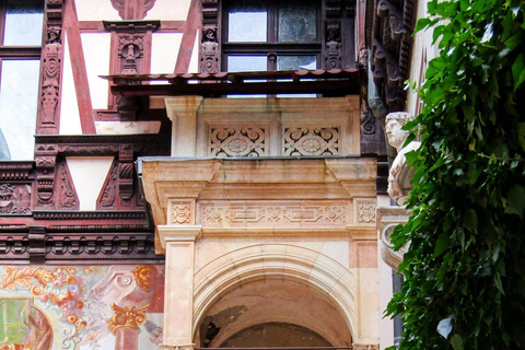 Bucharest: Transylvania Castles Tour with Dinner