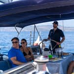 Catania: Crociera sulla costa dei Ciclopi con aperitivo e snorkeling