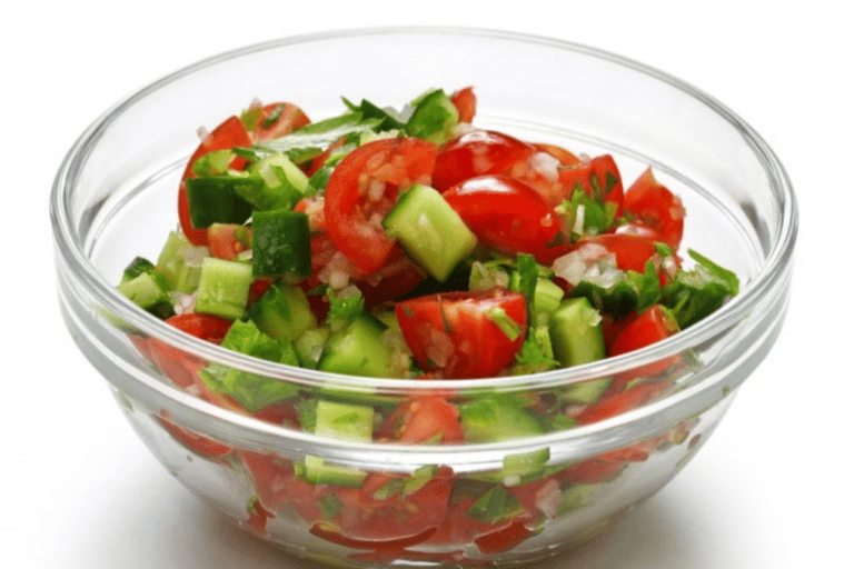 Wadi Rum: Almoço ou Jantar ao Estilo Beduíno com Serviço de BuscaAlmoço beduíno local com chá, café, bebidas geladas e serviço de busca