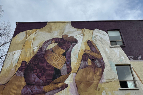 Toronto: Street Art and Graffiti Tour Run by Street Artist