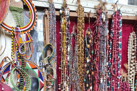 Maasai marknad Souvenir shopping