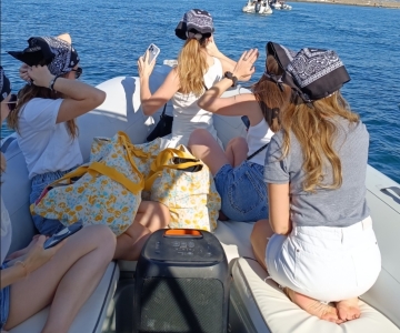Из Марселя: экскурсия на лодке по Фриульским островам с остановкой для купания