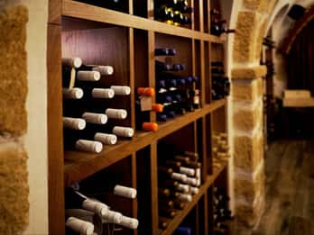 Malia : dégustation de vins en cave avec un sommelier