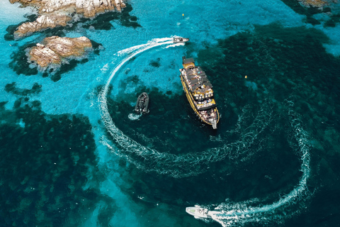 La Maddalena Archipelago Full-Day Cruise – from Cannigione From Cannigione: La Maddalena Archipelago Boat Trip