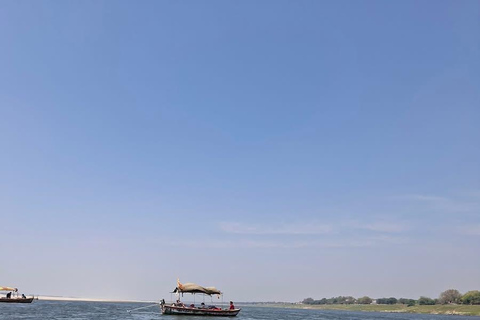 From Kolkata: Gangasagar Pilgrimage Day Tour with Ferry Ride
