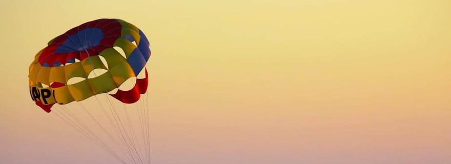 Mahdia : Parachute Ascensionnel – Sensations fortes et vues spectaculaires