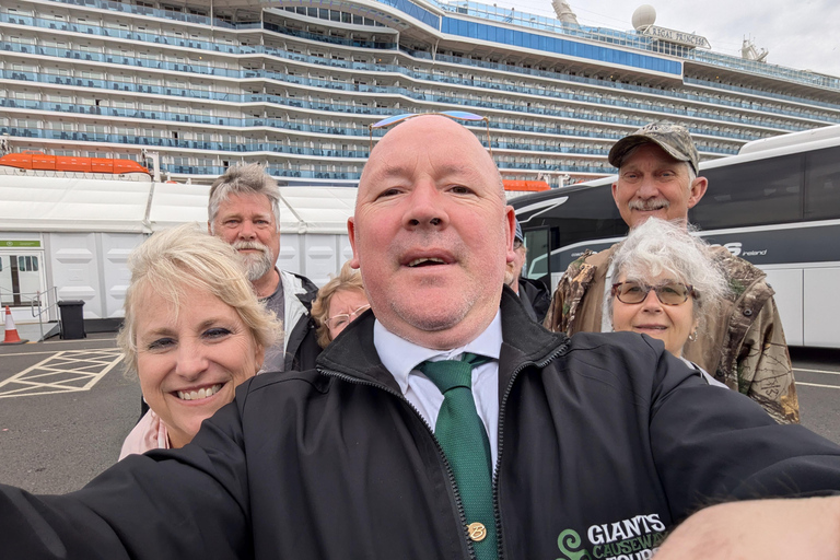 Belfast: VIP Private Giant's Causeway & Game of Thrones Tour