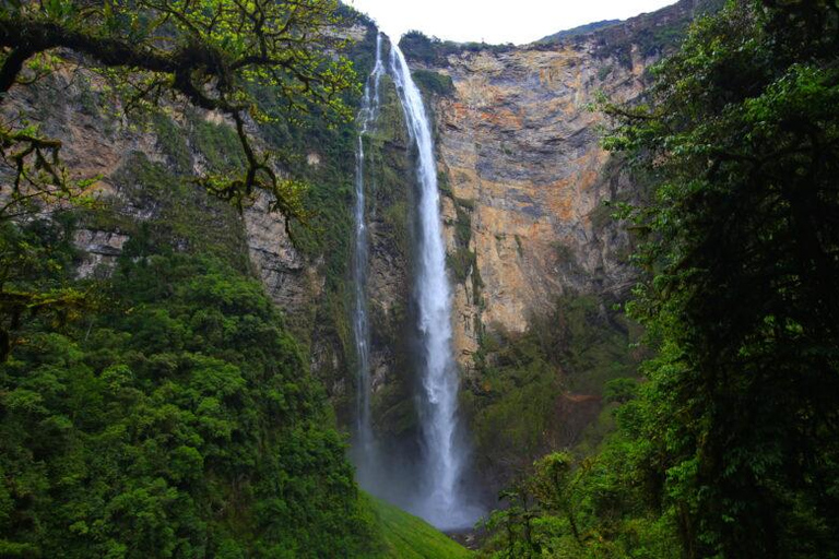 From Chachapoyas: Gocta Waterfall Hike with Lunch & Transfer