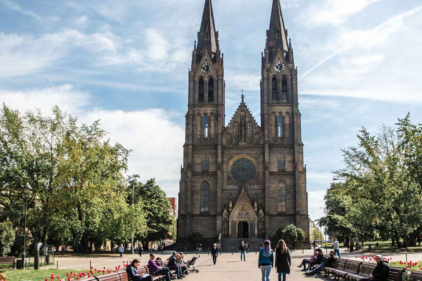 Prague: Private Custom Tour with a Local – Icons & Gems