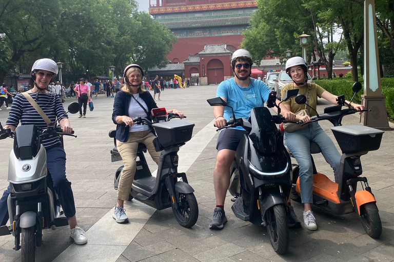 Beijing: Flexible Hutong Tour by E-Scooter or Bicycle Beijing: Flexible Hutong Tour by E-Bike or Bicycle