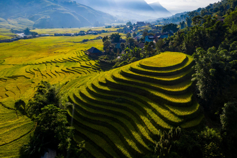 Från Hanoi: Premium 2-dagars Sapa Adventure med DCAR Limousine4-stjärnigt hotell eller bungalow