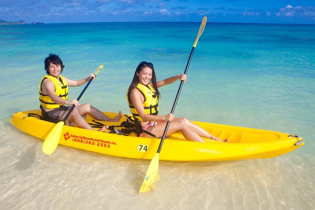 Oahu Excursión guiada en kayak por Kailua con almuerzo