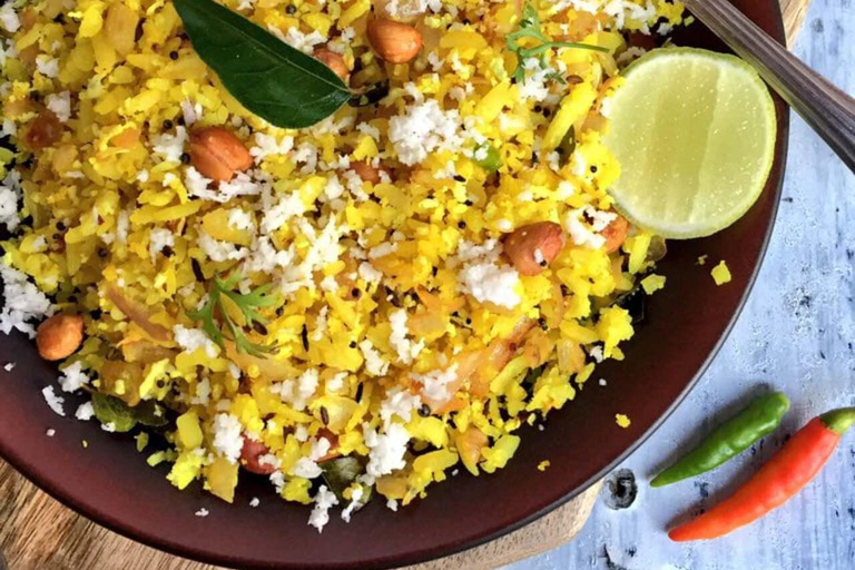 Urban Serenity: Yoga & Ayurvedic Brunch Experience in Oslo