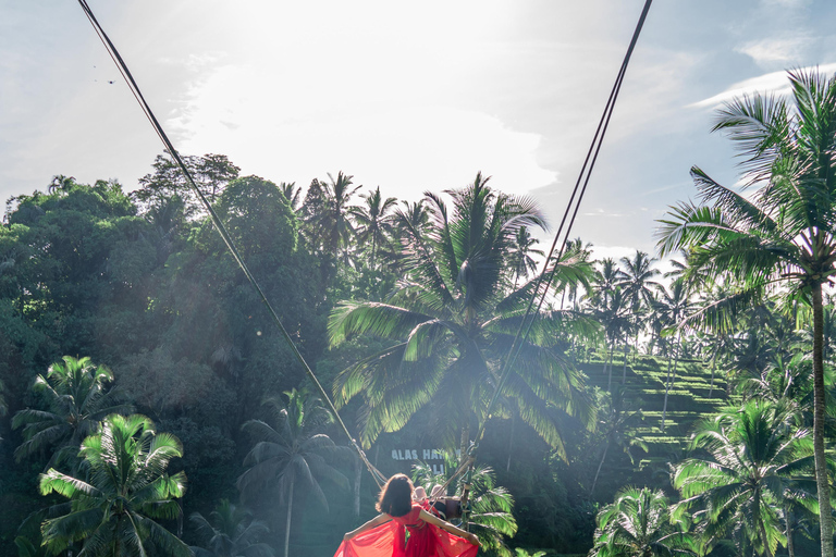 Ubud: Alas Harum Day-Pass med Swing, Sky Bike &amp; Flying FoxEntré + 1 Gunga + 1 Flying Fox/Skybike