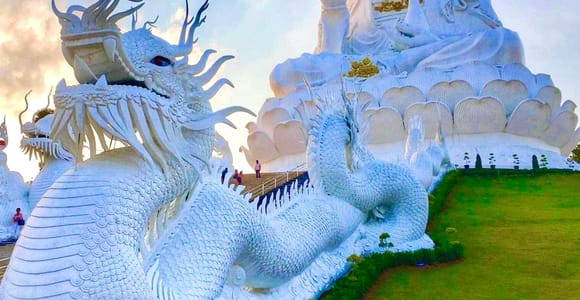 From Chiang Mai: Chiang Rai&#39;s Temple Exploration Day Trip