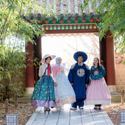 From Seoul: Jeonju Hanok Village & Maisan Tapsa Temple Tour