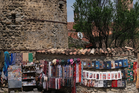 Tbilisi: 2-Day Kakheti & Kazbegi Georgian Highlights Tour