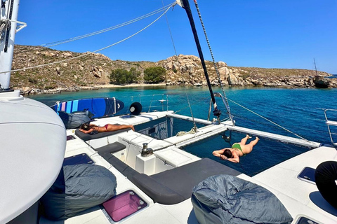 Mykonos: Sunset Cruise with Sailing Demo & Welcome Prosecco