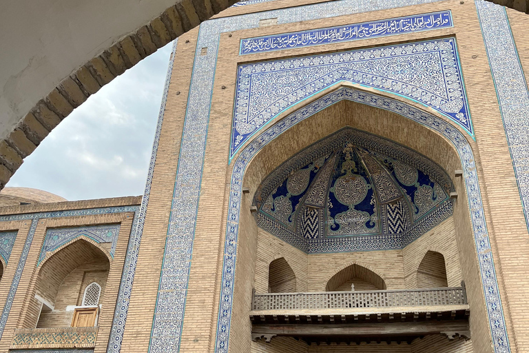 Khiva Walled City "Ichan Kala" Tour with Local Guide Excellent Private Walking Tour in Khiva!