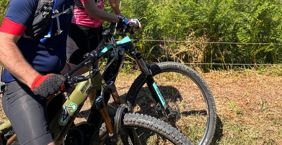 La Spezia: Cinque Terre E-Bike Tour with Guide