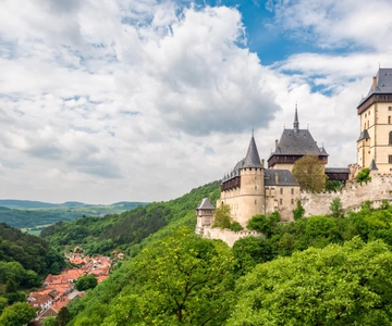 Karlstejn Castle and Czech Grand Canyon Tour (semi)private