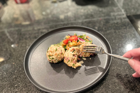 Tyrolean dumplings & mountain stories – cooking workshop with Harald in Axams