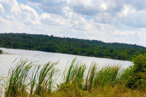 Safari till Amboseli med övernattning i grupp från Nairobi