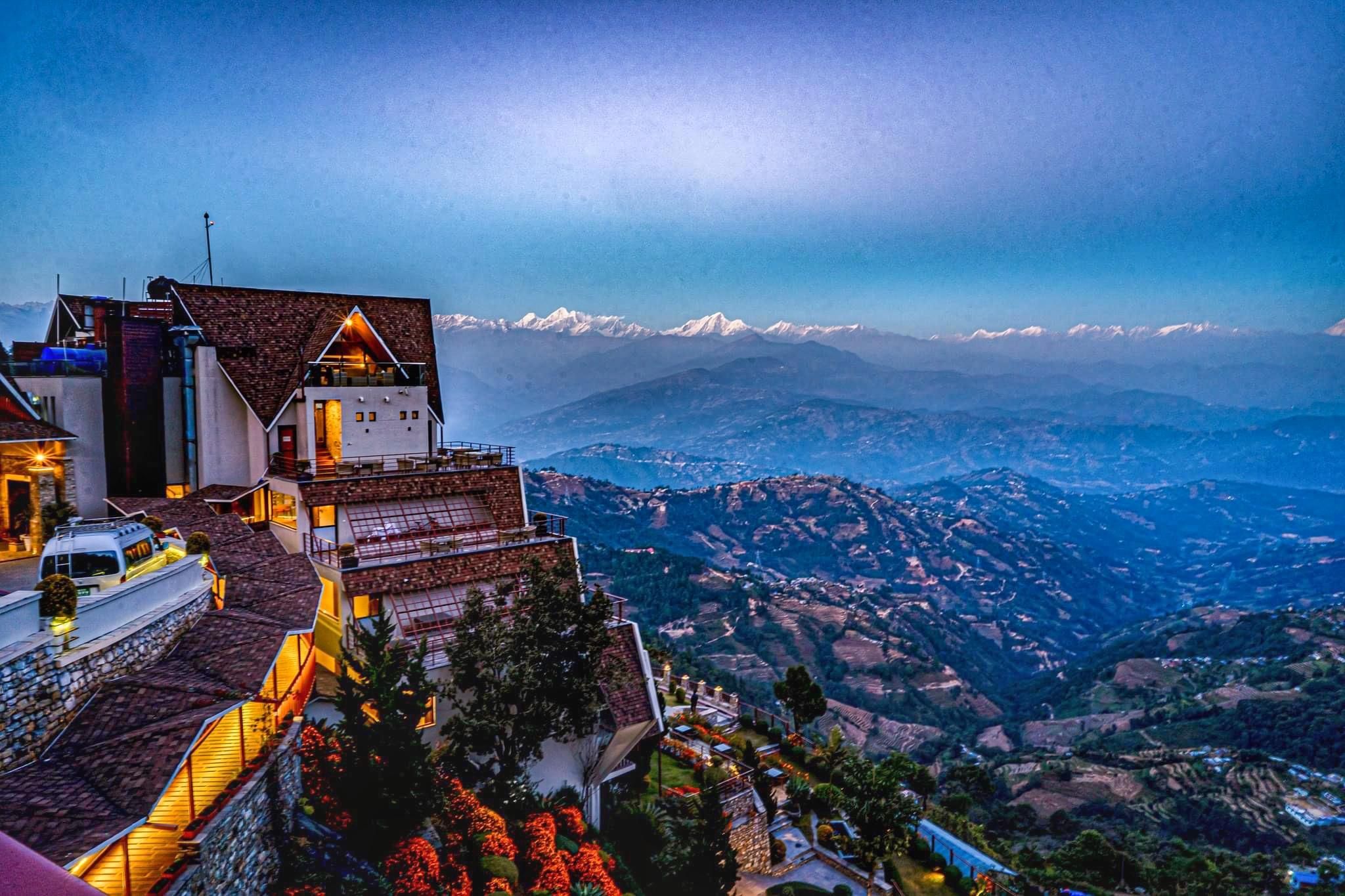 Luxuriöse Changu Nagarkot Wanderung, Übernachtung und Bhaktapur Tour