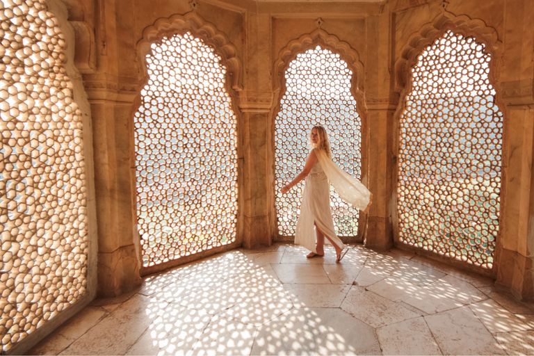 Jaipur: Amber Fort en Shopping Tour met gids en AC auto