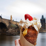 Prague: Guided Street Food Walking Tour