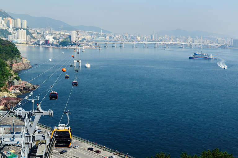 Busan: Sky Capsule+ Huinnyeoul+ Gamcheon+ Songdo+ NachtansichtU-Bahnhof Busan, Ausgang 2