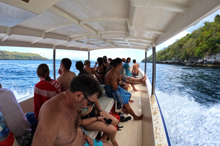 Nusa Penida : Private Day Tour & Snorkeling See Manta Rays Nusa Penida: Snorkeling Ticket with Shared Boat