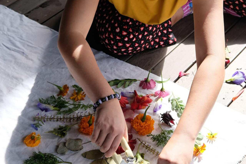 Jakarta: Creative textile art workshop with local flowers in a gallery
