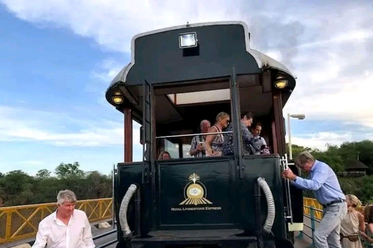 Victoria Falls: Luxury Dinner Train Experience