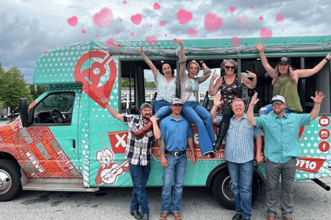 Nashville: Private or Group Open-Air Bus Tour Private Deluxe Sightseeing Tour