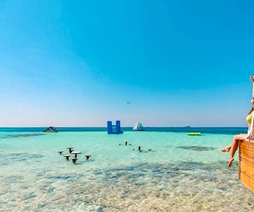 Hurghada: Orange Bay & Magawish Island Speedboat with Lunch