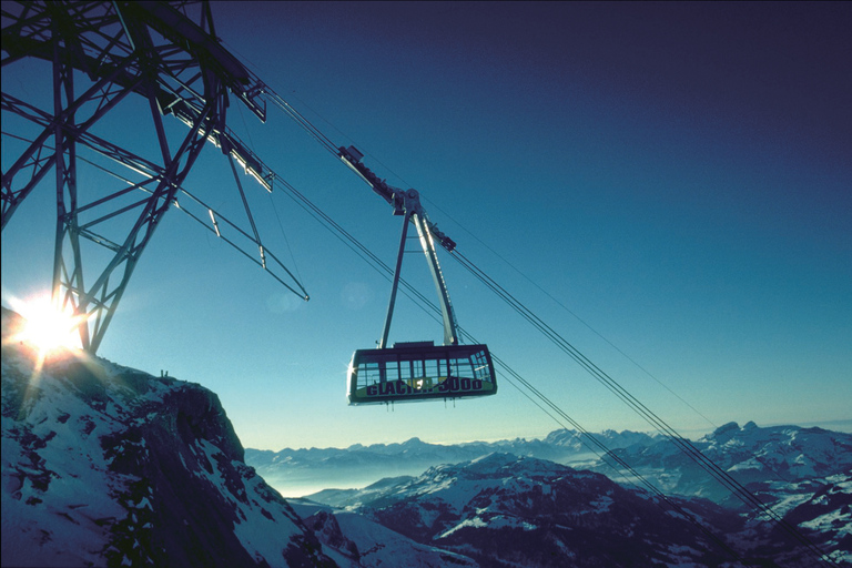 Lauterbrunnen and Grindelwald Panoramic Glass Roof Bus Tour