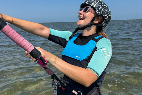 Djerba: Beginner Kitesurfing Lesson (Discovery Course) 2 hours Level 1 IKO