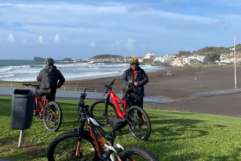 Ponta Delgada: Excursión en bicicleta eléctrica