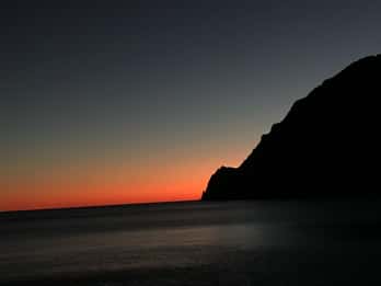 Cinque Terre: Excursie per boot bij zonsondergang met aperitief