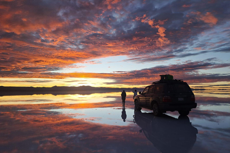 Salar de Uyuni: 1-day tour with sunset