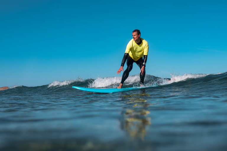 Lanzarotes erste Surfschule - 2-stündiger oder 4-stündiger UnterrichtLanzarotes erste Surfschule - 4-stündiger Unterricht