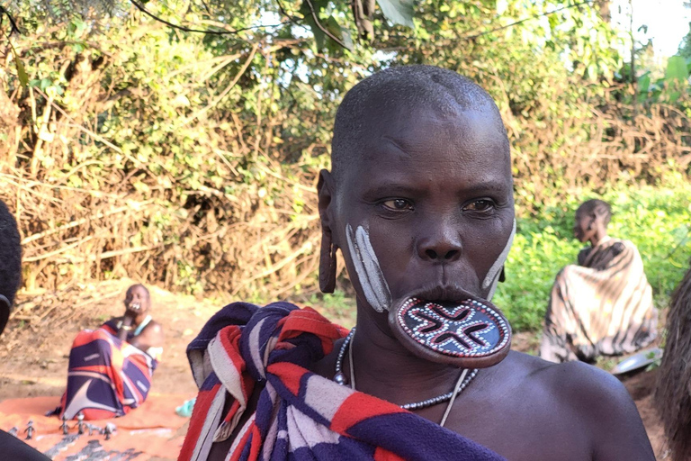 Addis Abeba: 6-tägige Kulturreise mit Fotos im Suri- und Omo-TalPrivate Fototour im Omo Valley