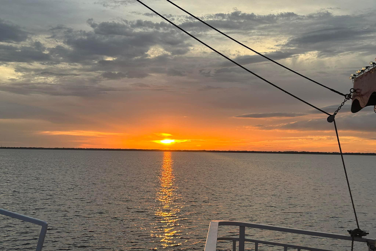 St. Cloud, Florida: 90-Minute Sunset Cruise