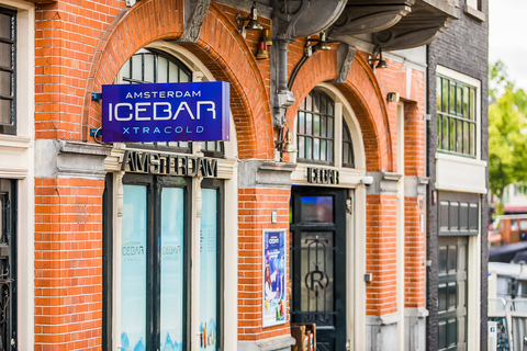 Cocktails at Amsterdam’s Icebar