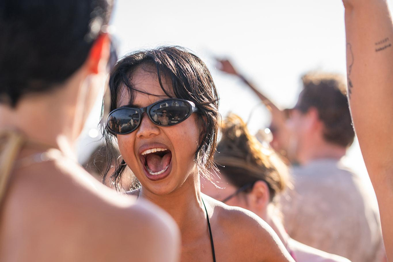 Ibiza: Sunset Boat Party at Ibiza Boat Club with Open Bar Aftersun Ibiza Sunset Boat Party: Early Bird Phase 1