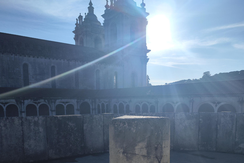 From Lisbon: Medieval Tour, Batalha, Tomar, Alcobaça, Óbidos Private Tour Option